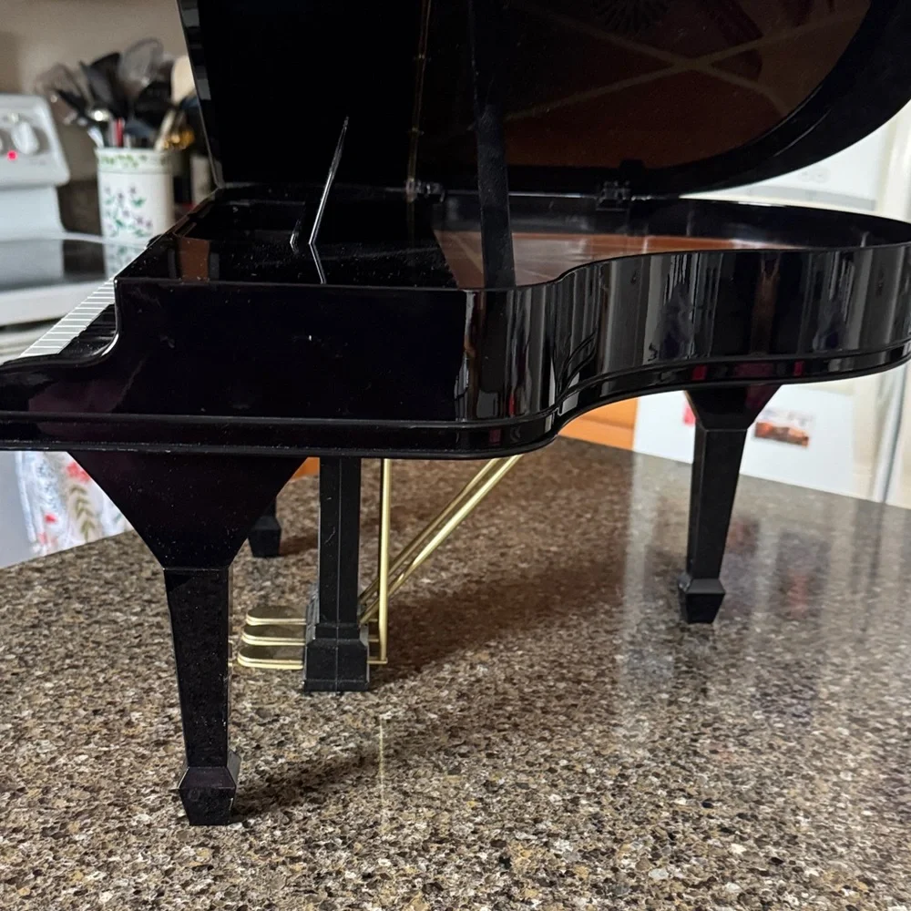 Vintage 2007 RARE American Girl Doll Grand Piano - Works & Like NEW! Bonus Book! - Picture 12 of 15